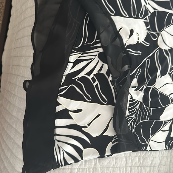 Allison Daley 3/4 sleeved Ruched Faux Wrap Top size XL - Picture 7 of 8